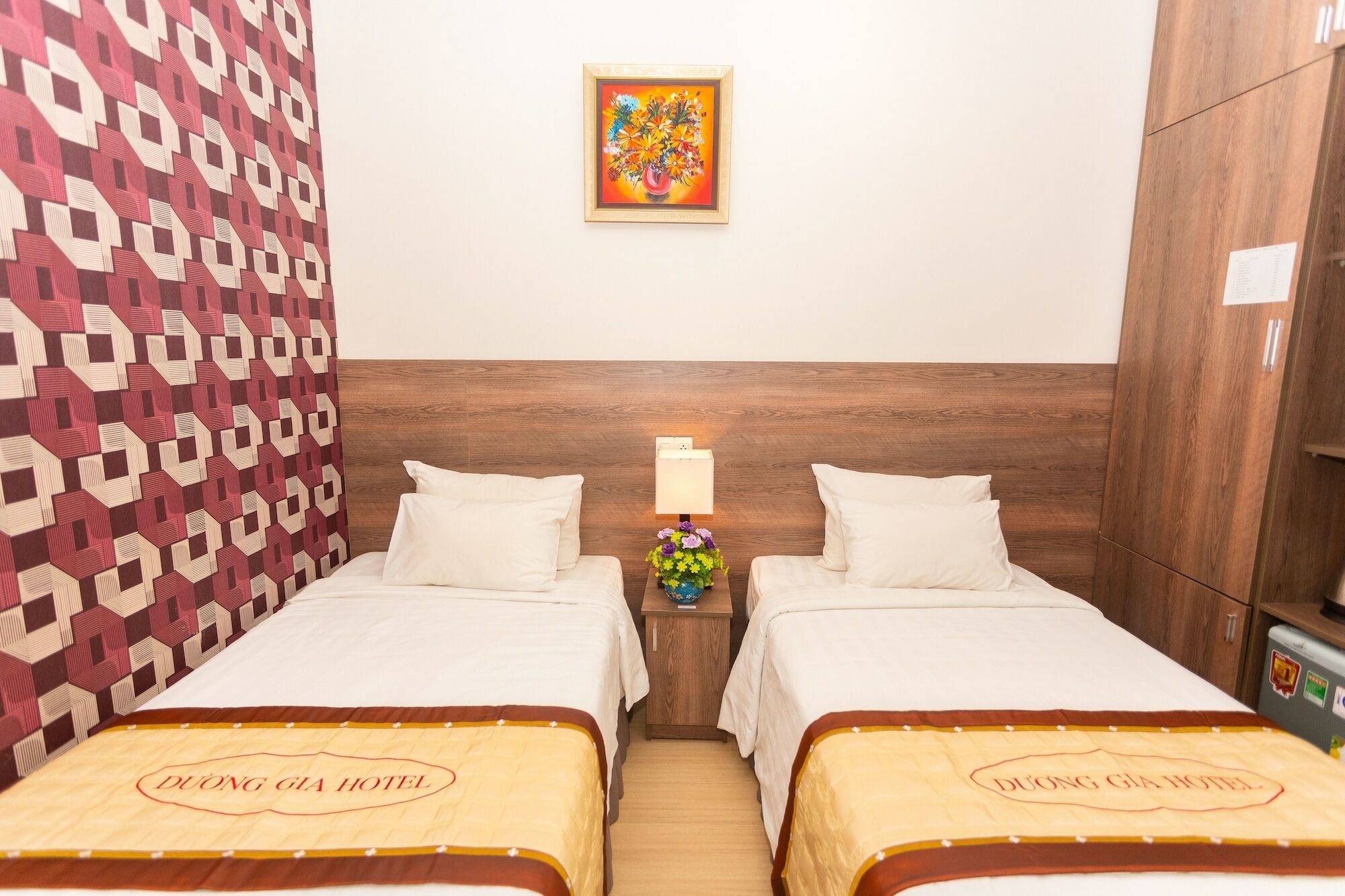 Duong Gia Hotel Дананг Экстерьер фото